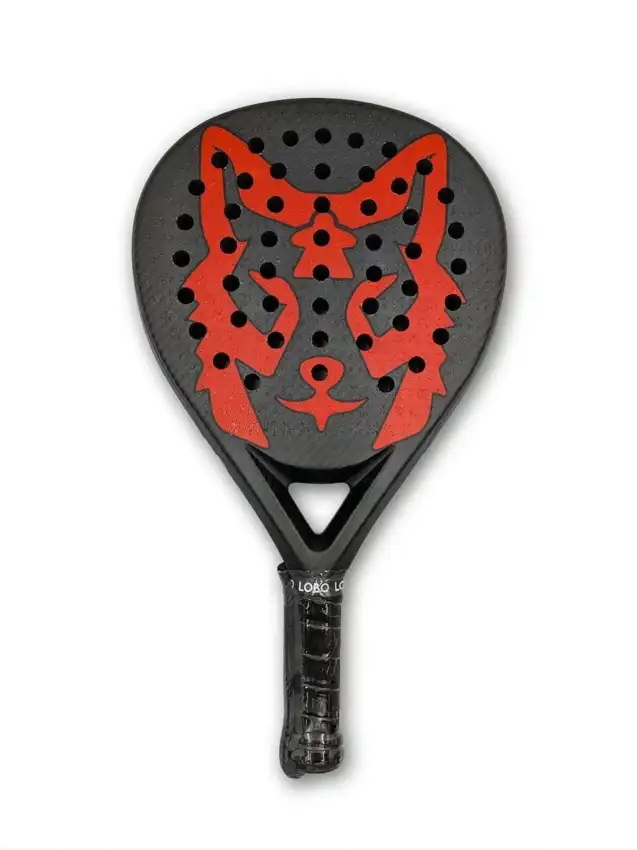 Lobo Padel Feroz · fotografía 2