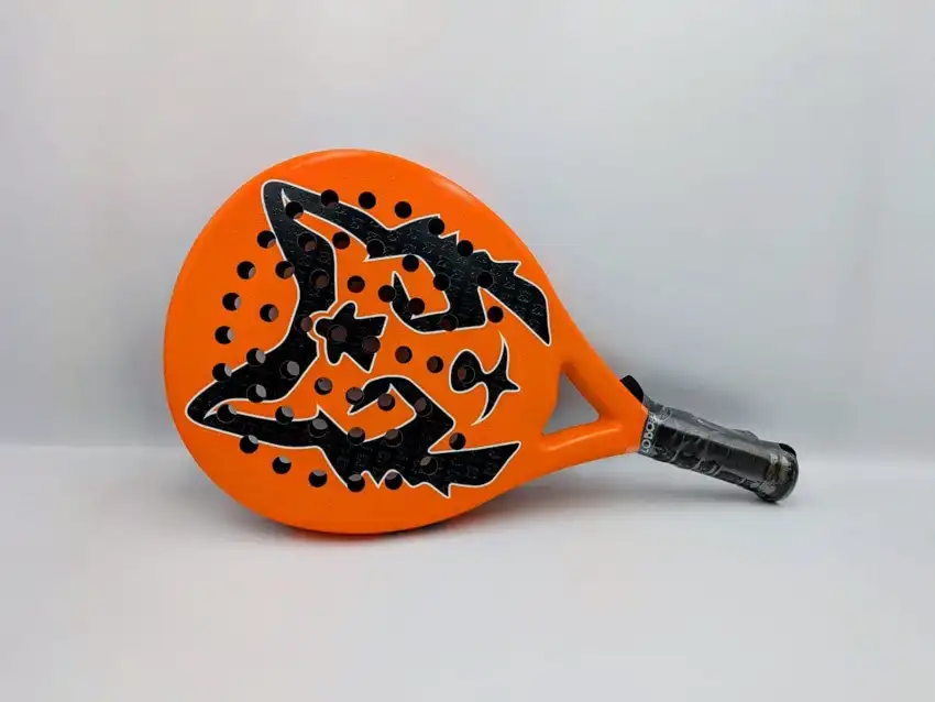 Lobo Padel Lobezno Naranja · fotografía 2