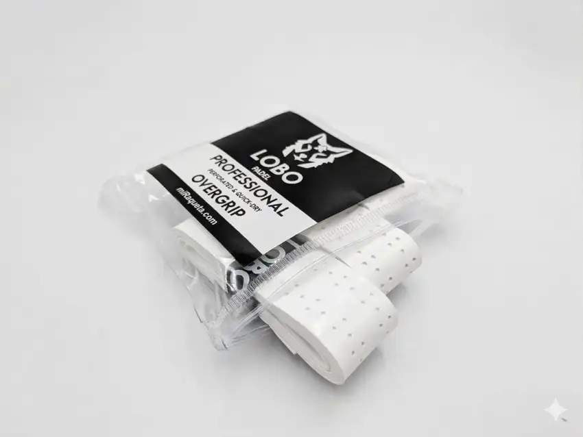 LOBO Padel · overgrip perforado blanco, 3 unidades · fotografía de catálogo