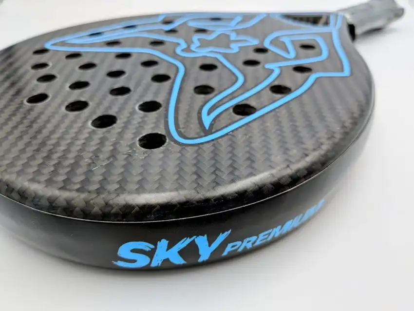 Lobo Padel Sky Premium · fotografía de catálogo
