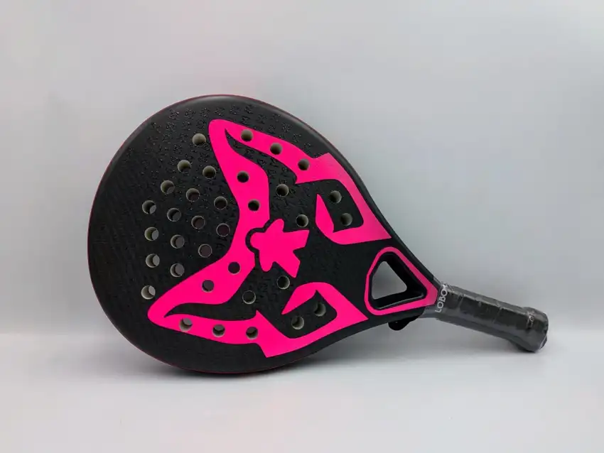 Lobo Padel Sky Pro Rosa · fotografía de catálogo