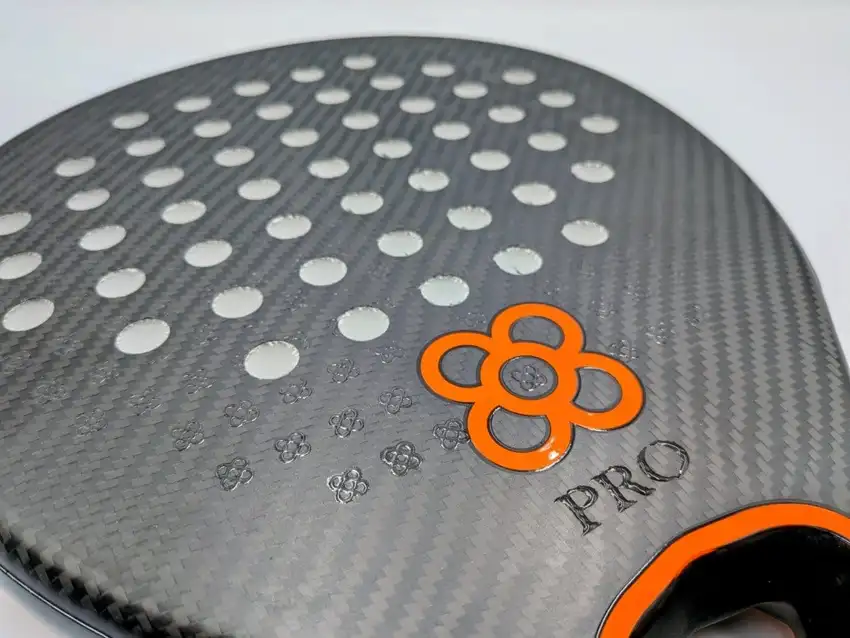 Padel Barcelona Skyline Pro Naranja · fotografía de catálogo